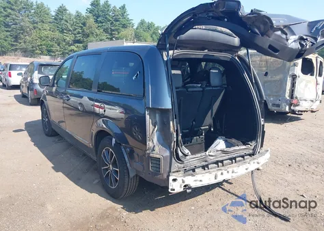 2018 Dodge Grand Caravan Sxt z USA, uszkodzony, nr VIN 2C4RDGCG5JR328714